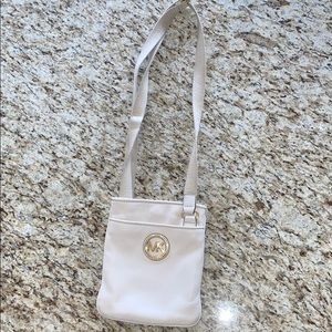 Michael Kors Fulton Small leather cross body bag